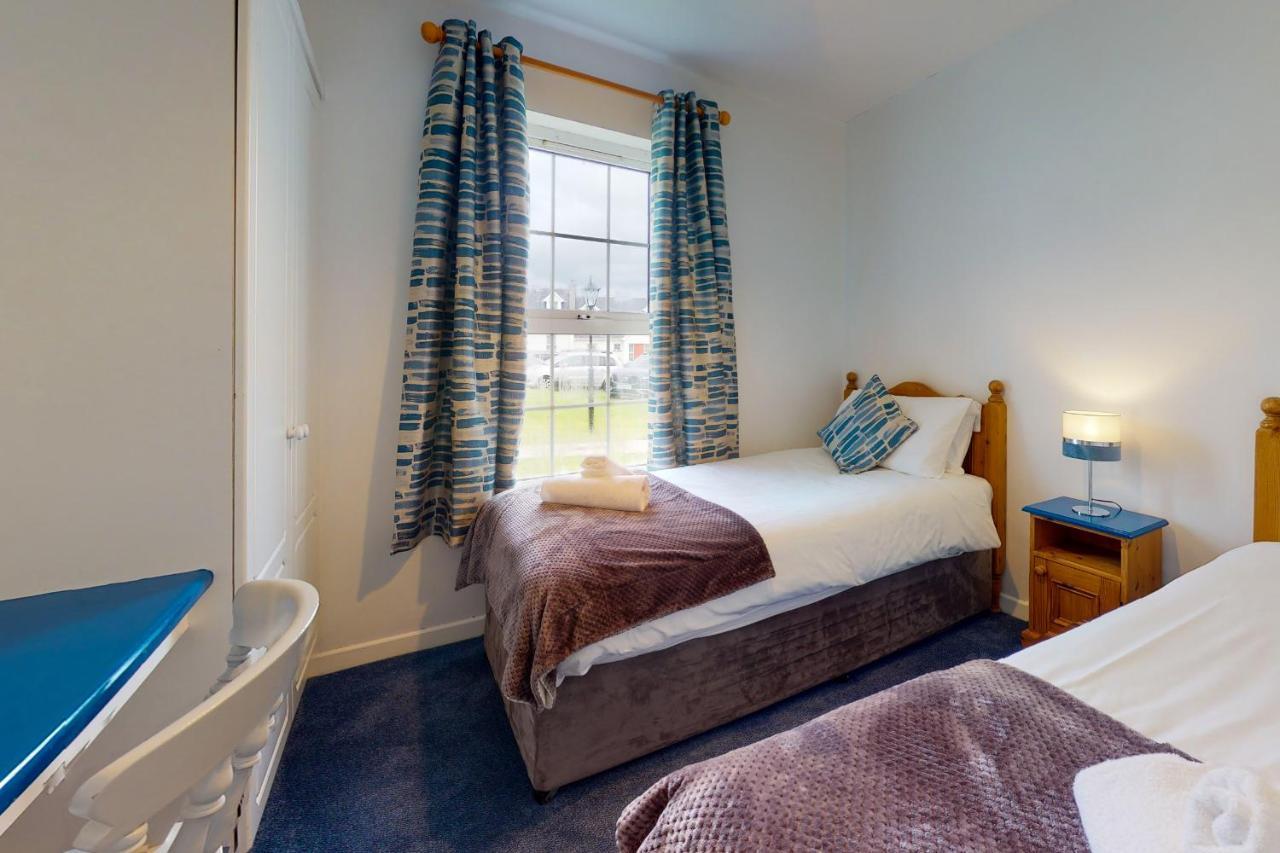 Dingle Harbour Cottages 3 Bed Sleeps 7 By Trident Holiday Homes Extérieur photo