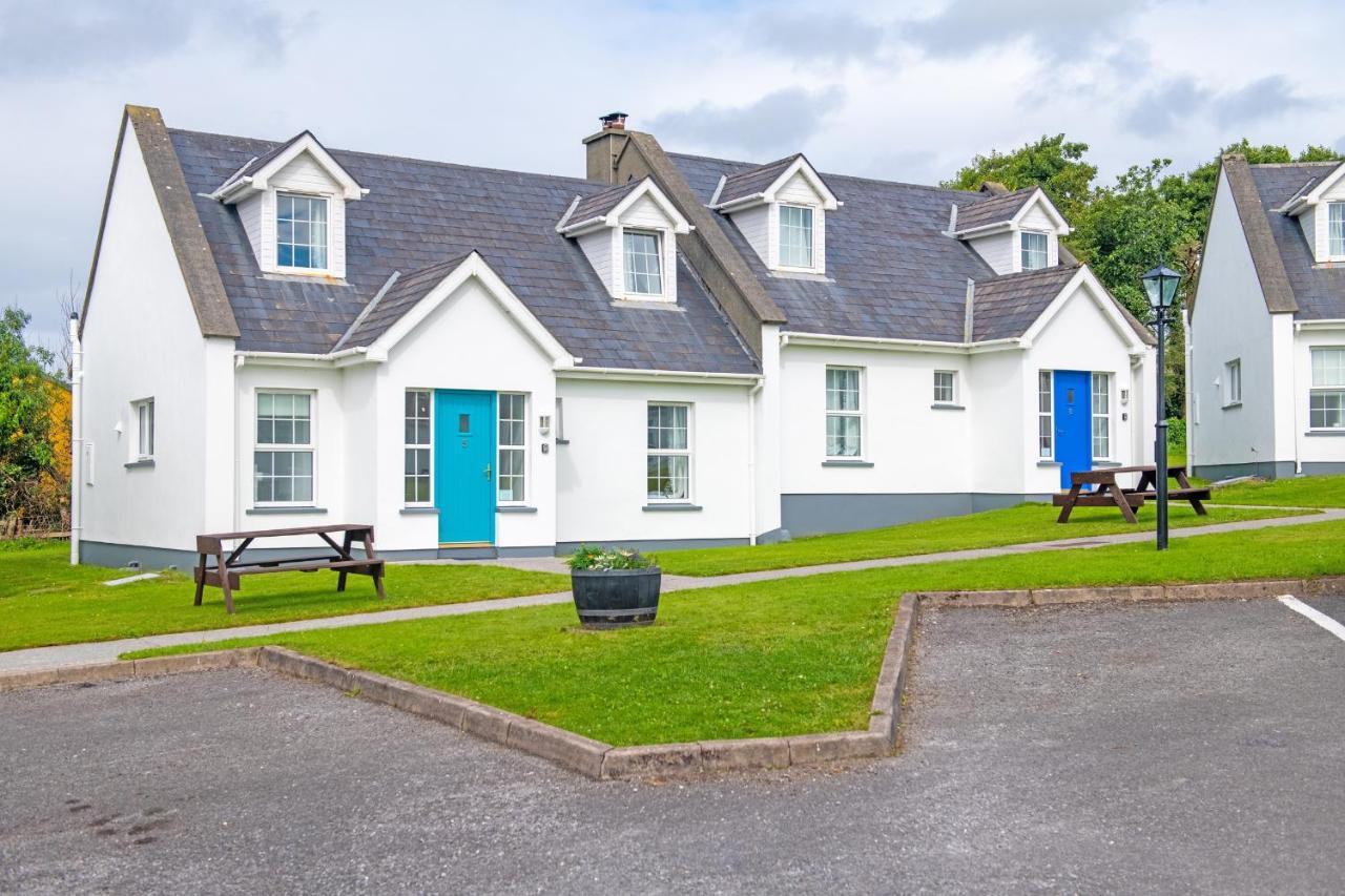 Dingle Harbour Cottages 3 Bed Sleeps 7 By Trident Holiday Homes Extérieur photo